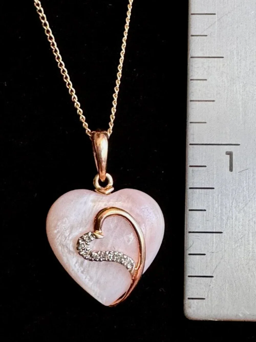 10K Yellow Gold Samuel Aaron Pink Mother of Pearl Diamond Heart 18
